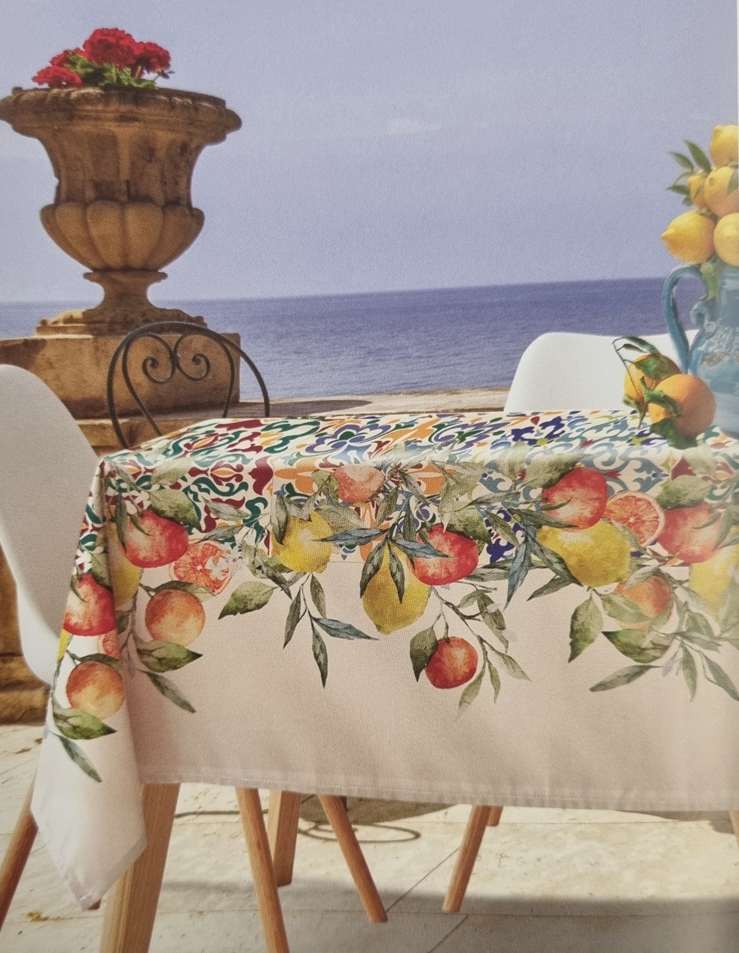 TOVAGLIA IDROREPELLENTE SORRENTO 150X180 (6 POSTI) Casa Anversa